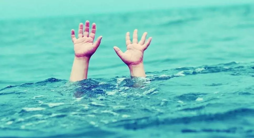 5-Year-Old Girl Drowns in Open Drain in Delhis Alipur; PWD Authorities Booked