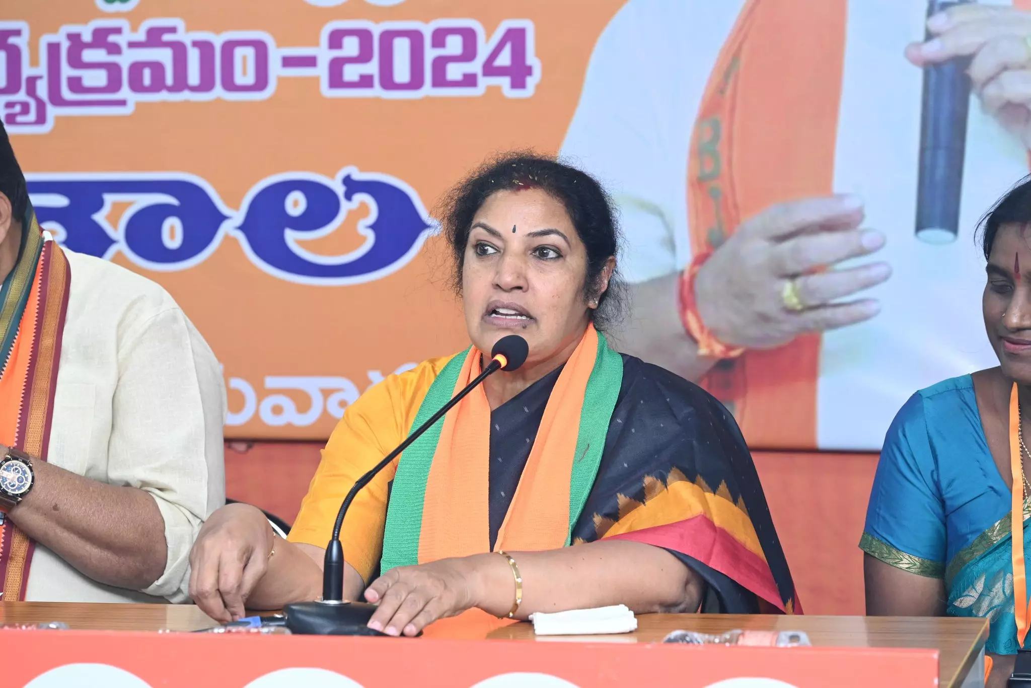 AP BJP Chief D. Purandeswari Opens Door to New Members