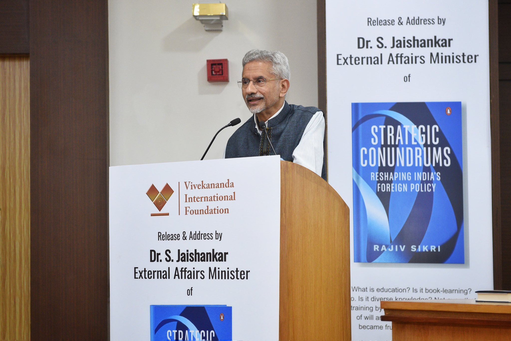 Jaishankar Reaffirms India's Support for Ceasefire in West Asia