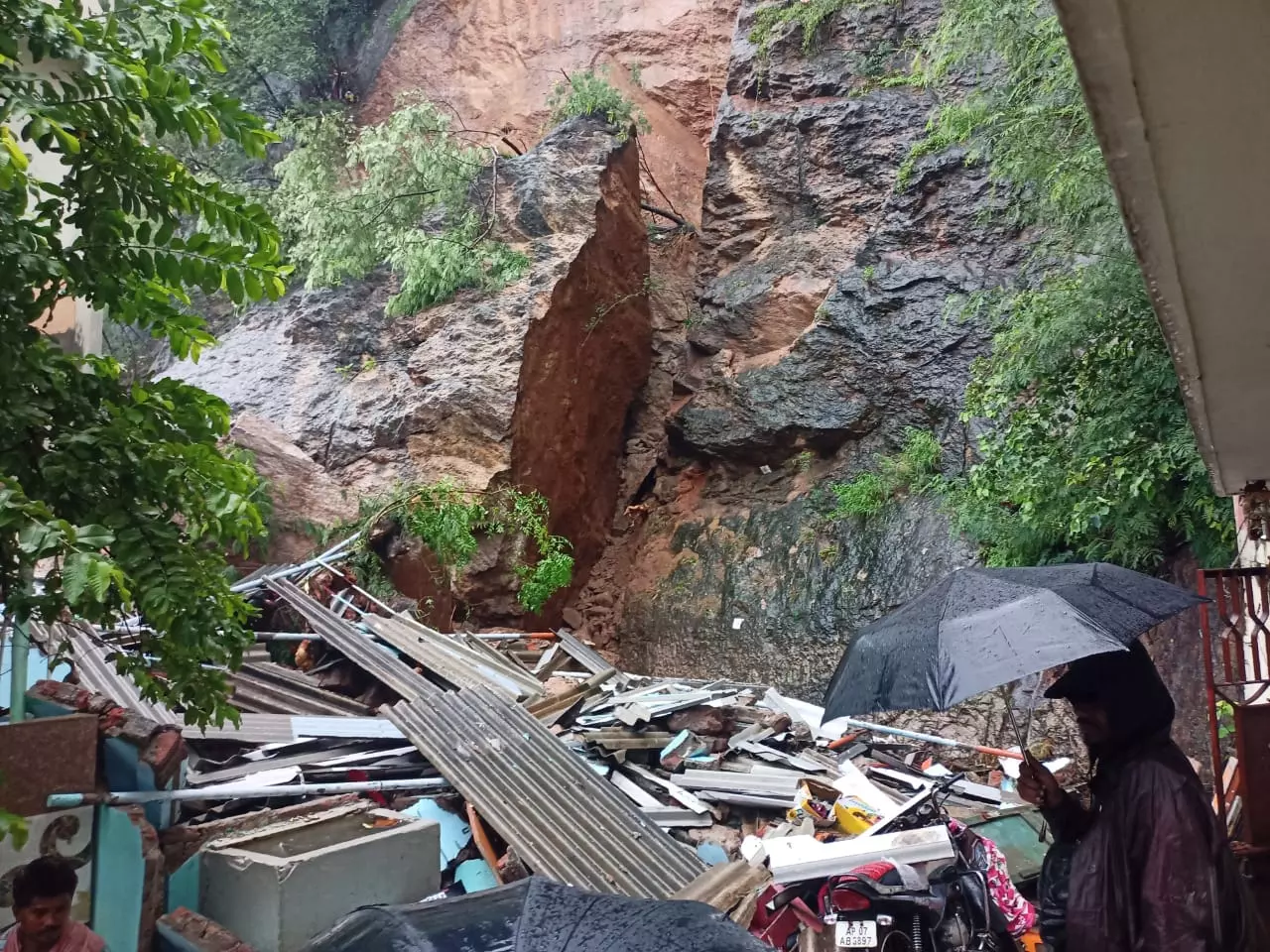 Woman killed, five injured as mountain rocks cause houses to collapse