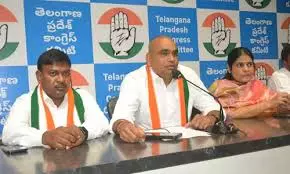 Telangana: Congress MP Reddy slams BRS leaders over broken promises