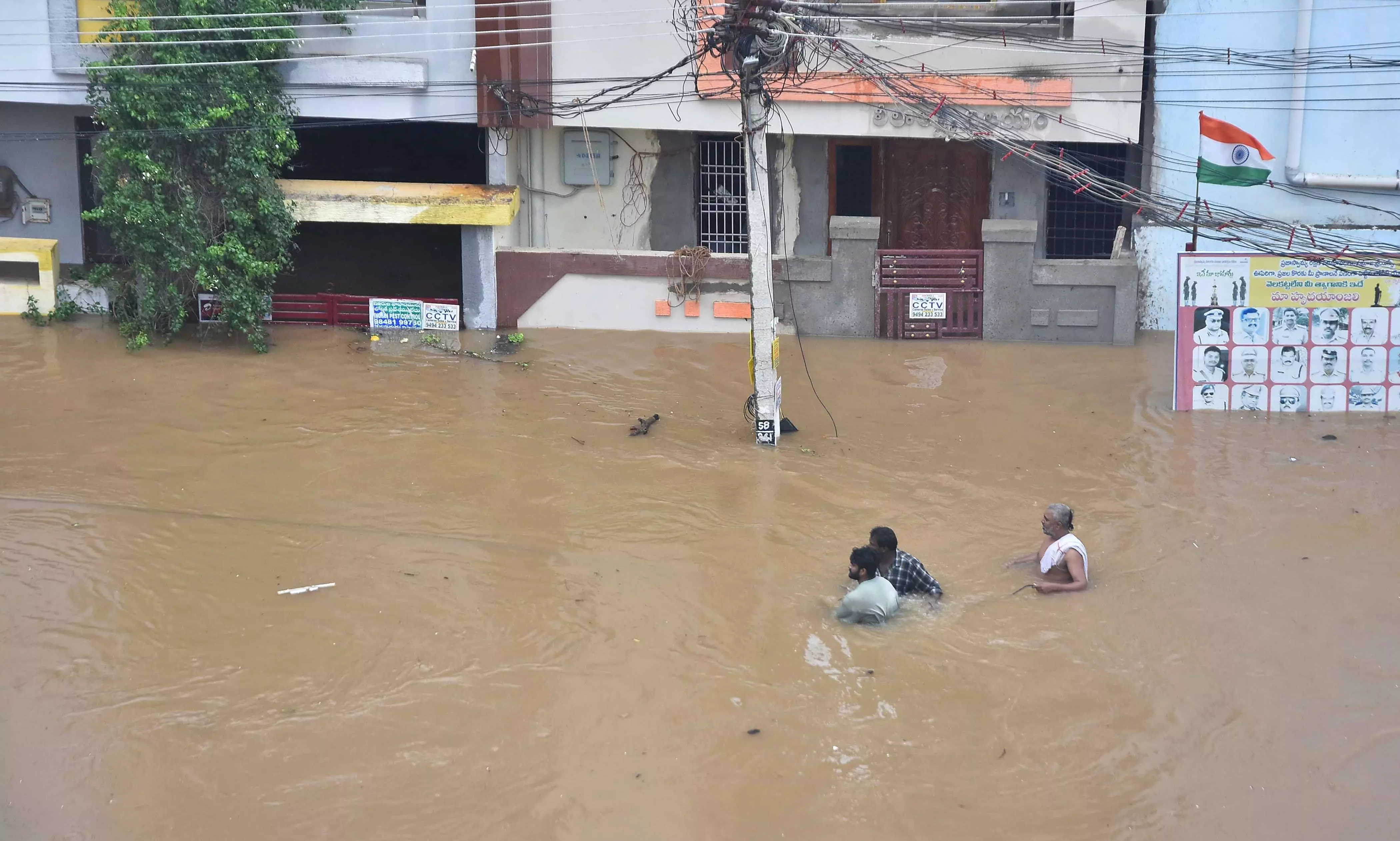 12 People Killed as Heavy Rain Batters Telangana