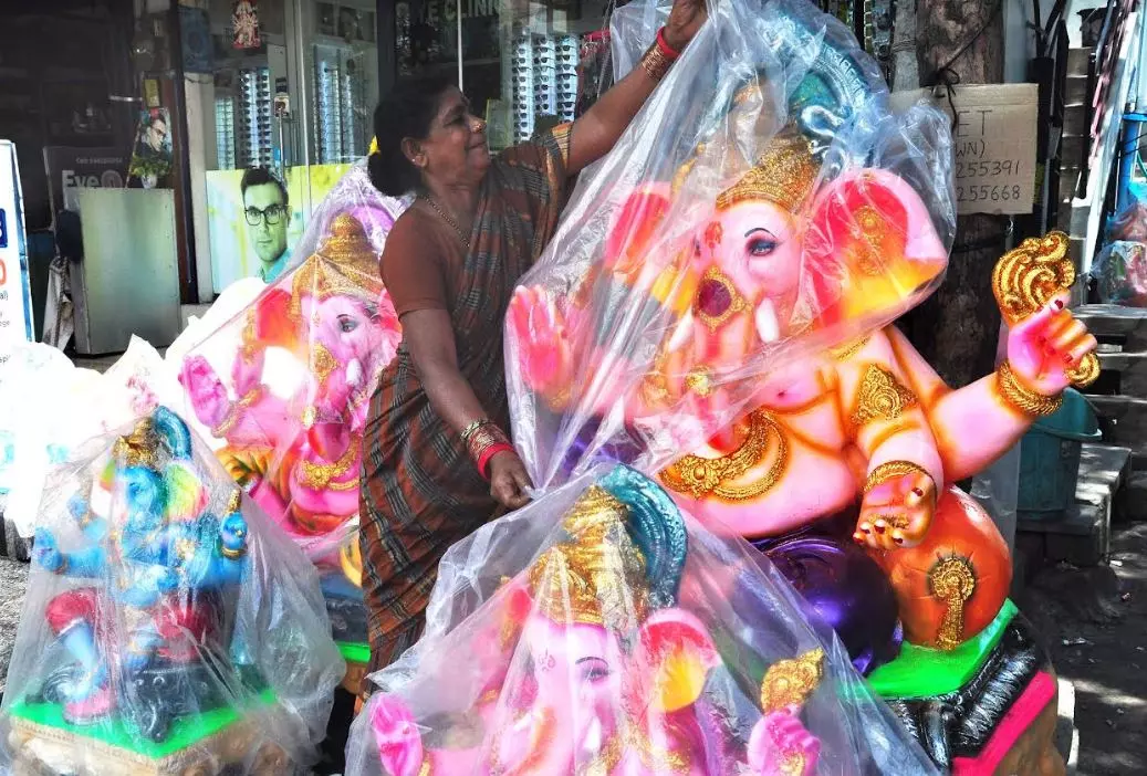 Ganesh Idols Immersed With Grandeur in Kurnool and Nandyal