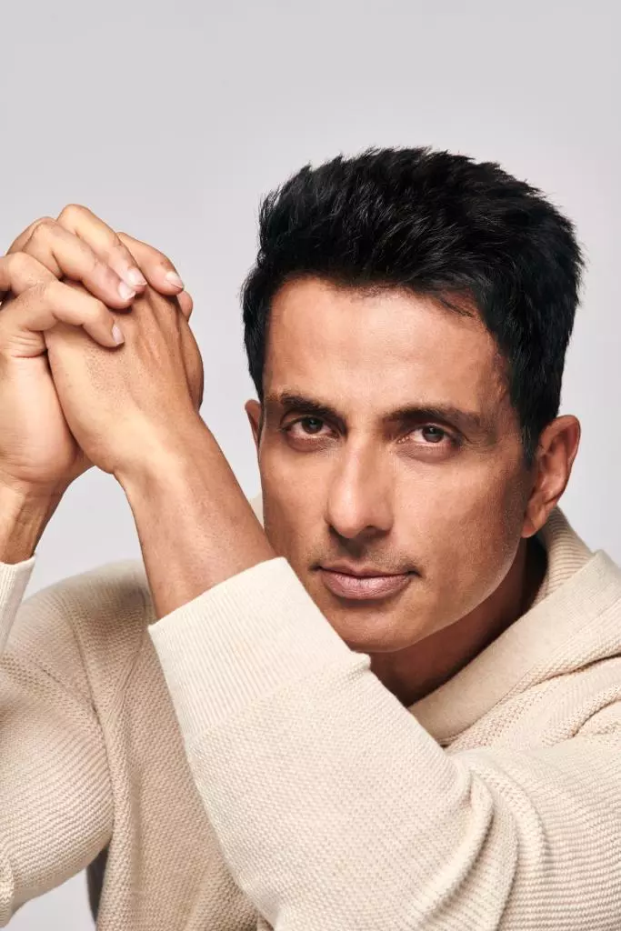 Andhra Pradesh & Telangana floods: Sonu Sood steps in to help, provides aid to the needful