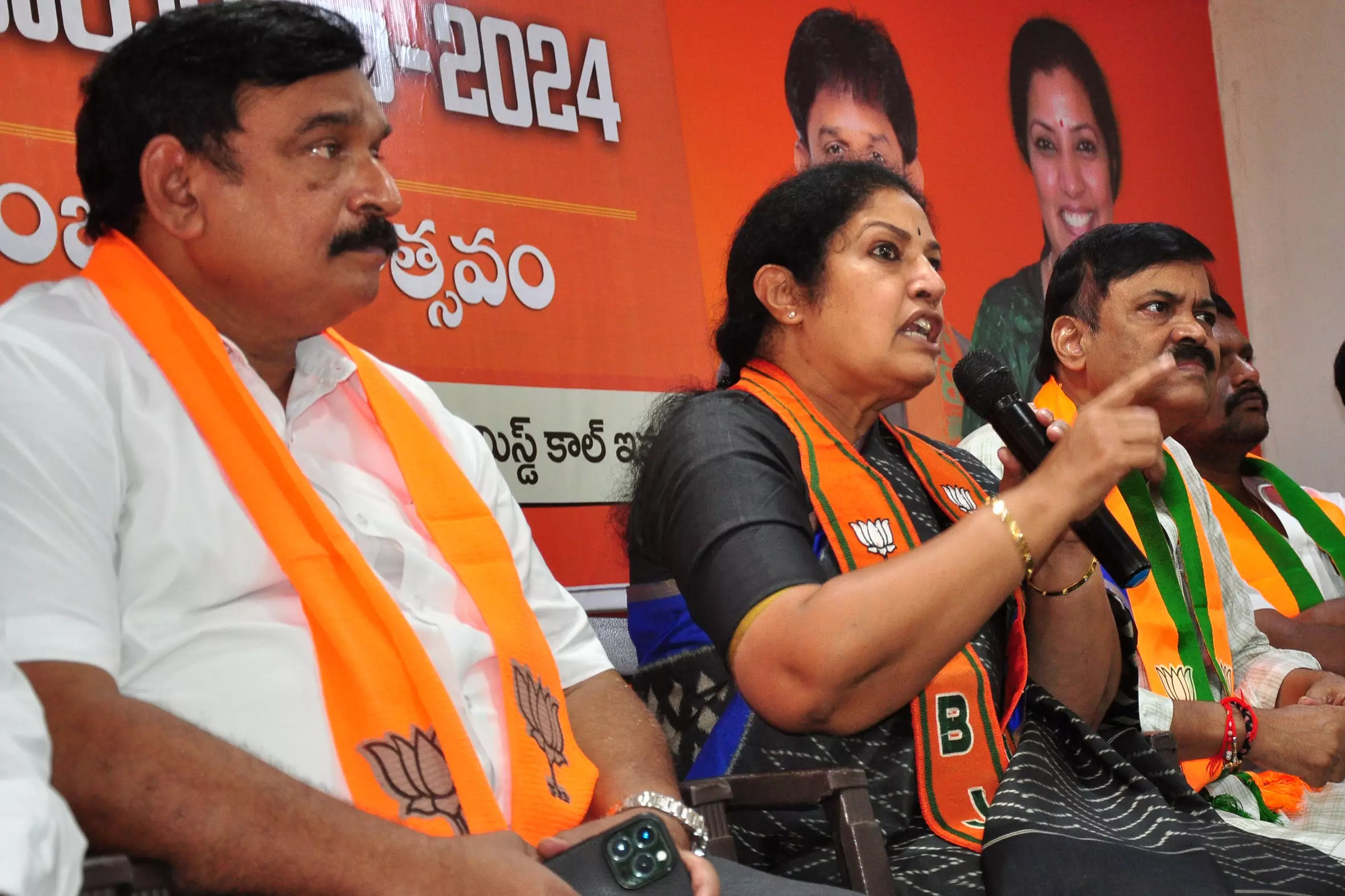 Andhra BJP Chief Promises National Disaster Status for Vijayawada Floods