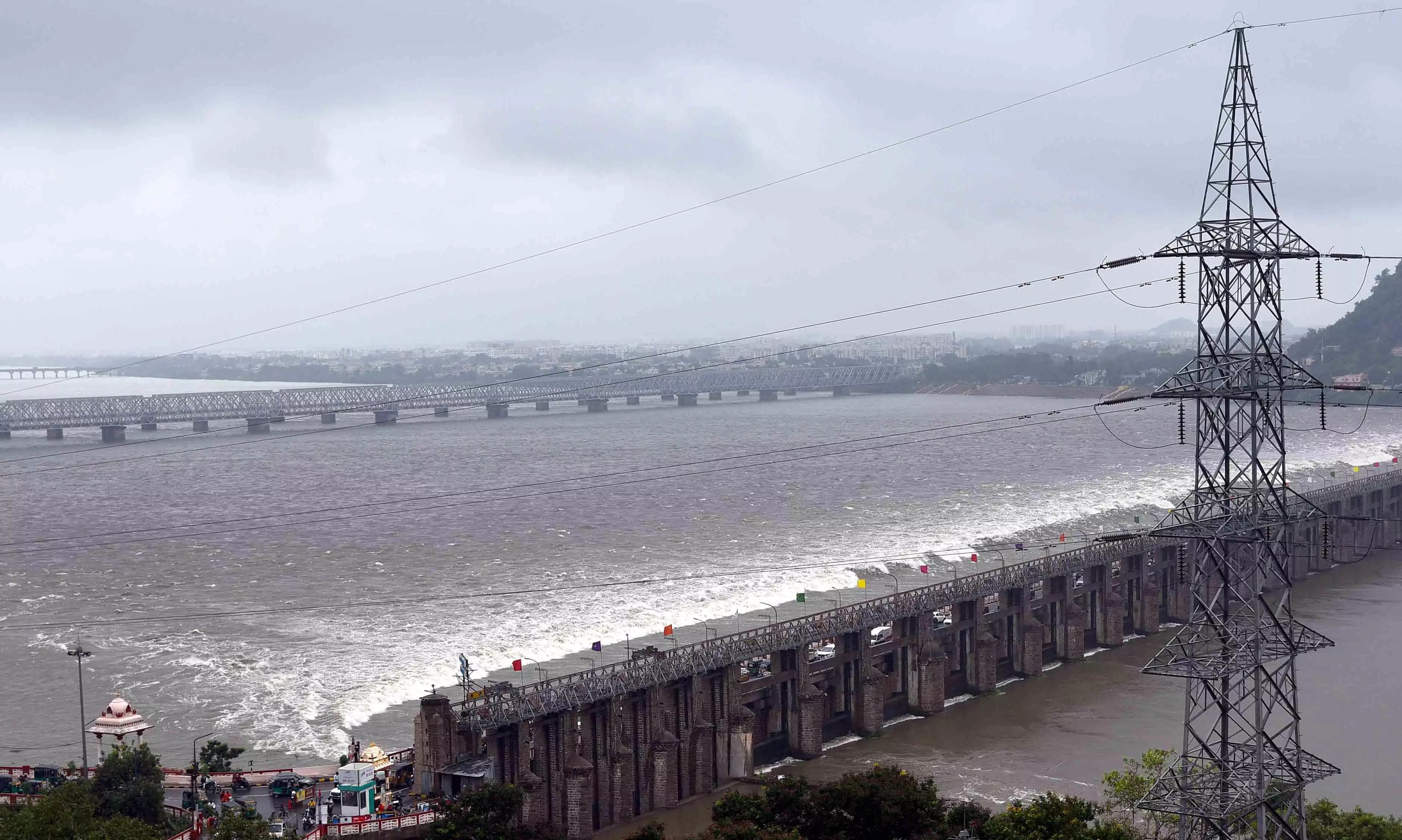 Second Flood Warning Withdrawn at Prakasam Barrage