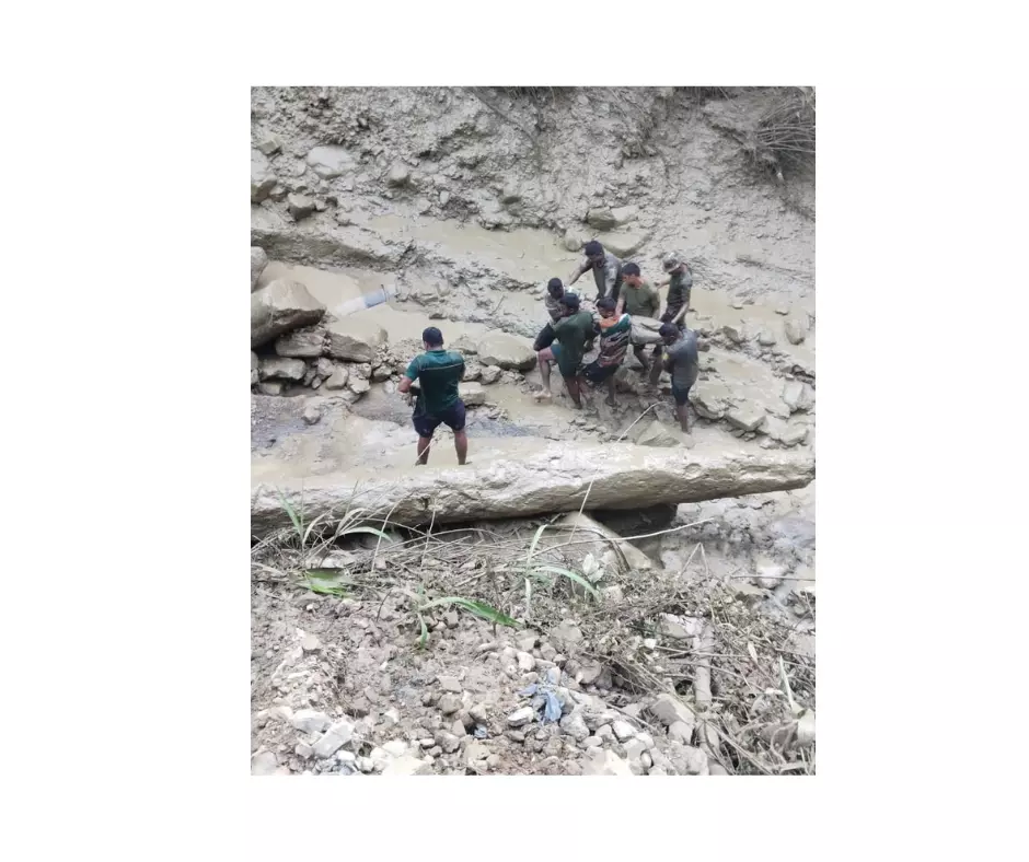 Army Rescues 2 Labourers Trapped in Manipur; Search on for the Third