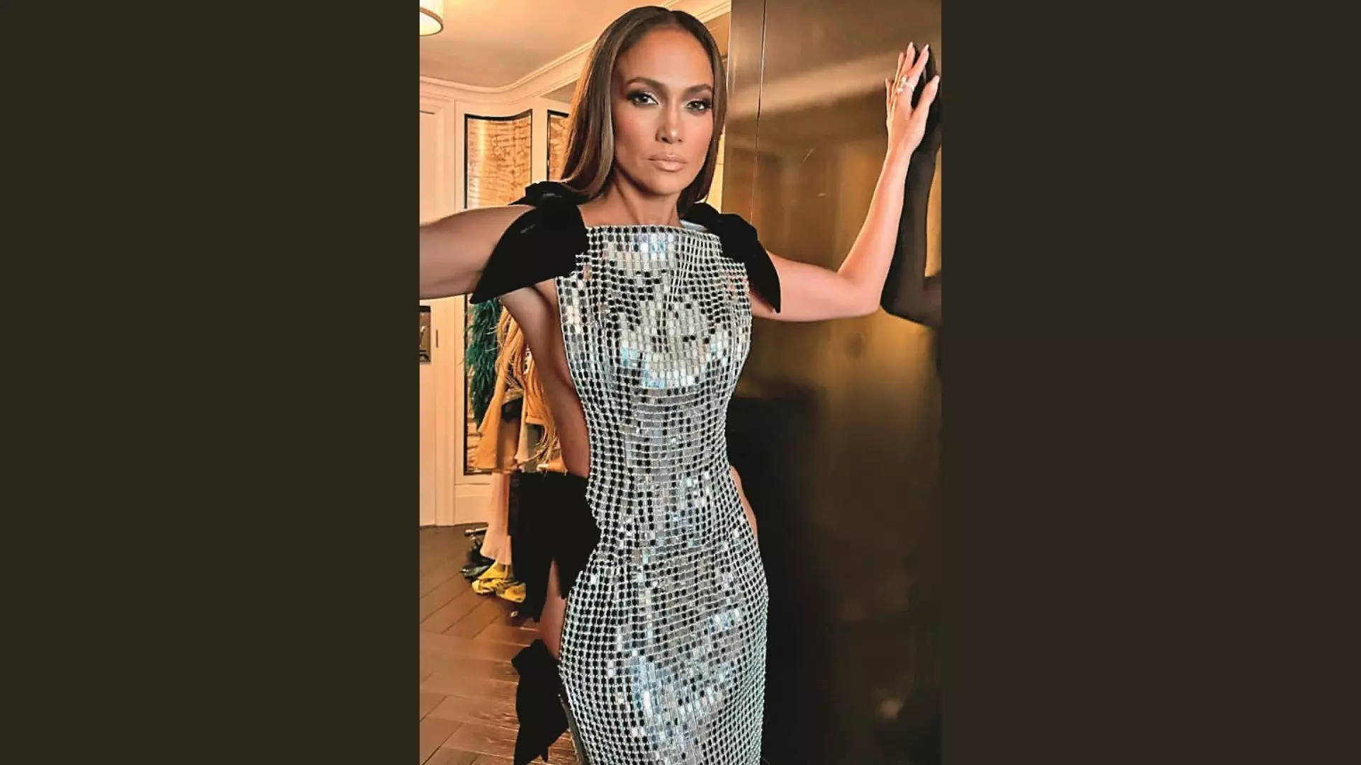 JLO slays it in Revenge Dress