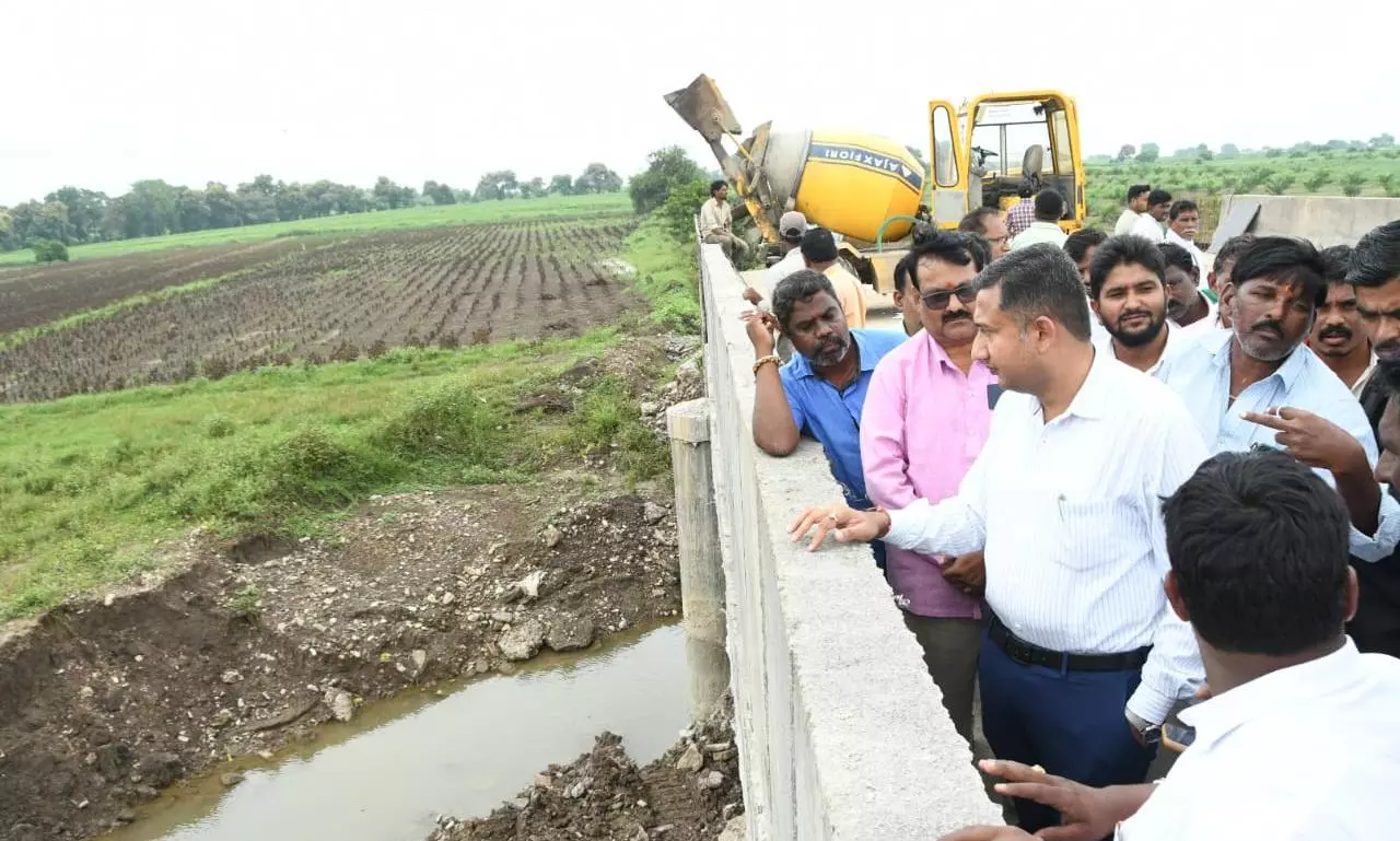 Collector Visits Flood-hit Villages, Promises Rs 10K Per Acre