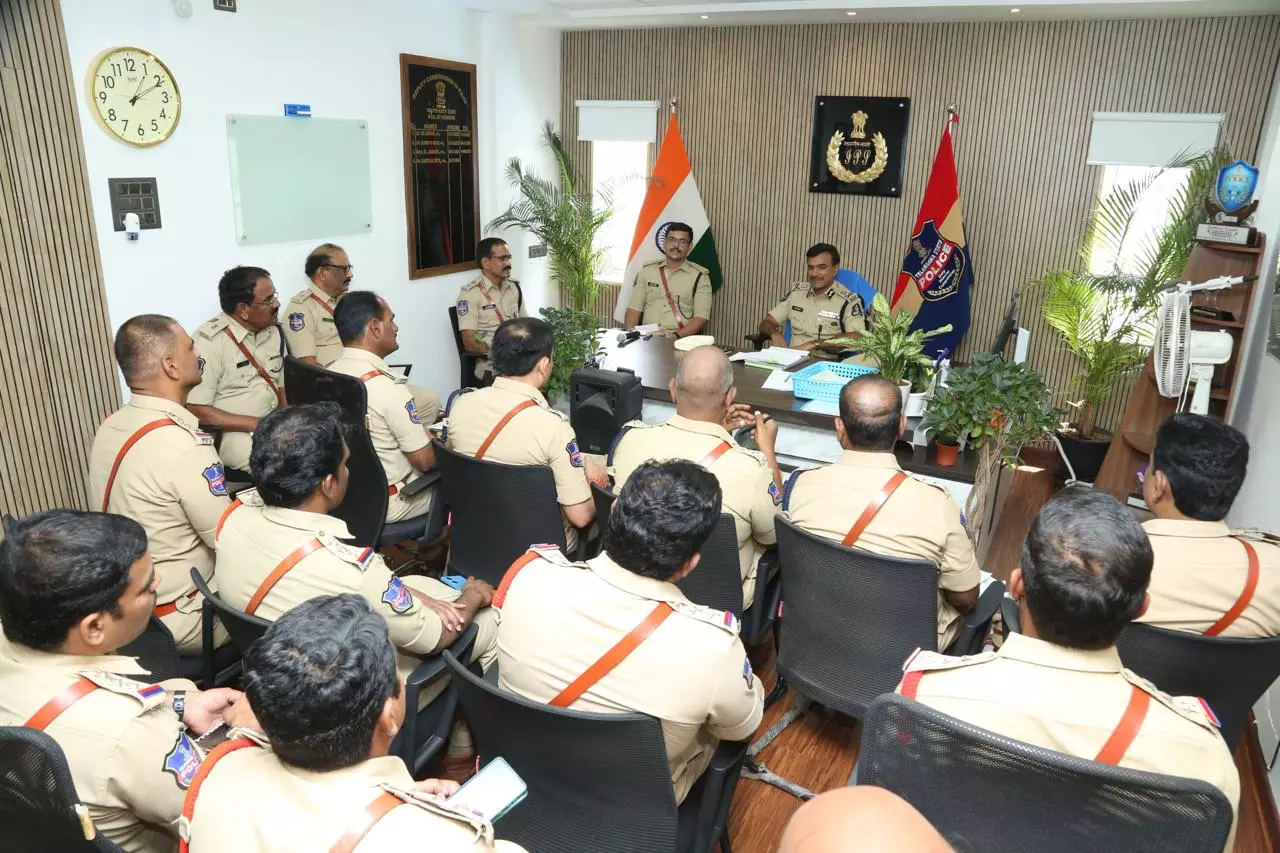 Anand reviews Ganesh idol immersion security arrangements in Hyderabad