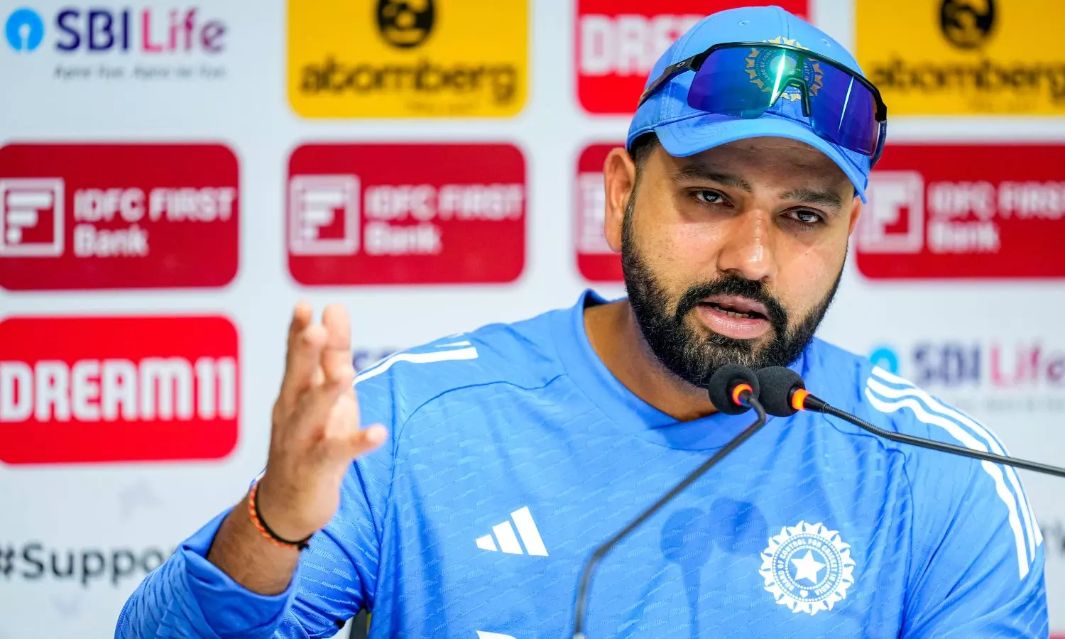 Gambhirs style is different compared to Dravid but thats no problem: Rohit Sharma