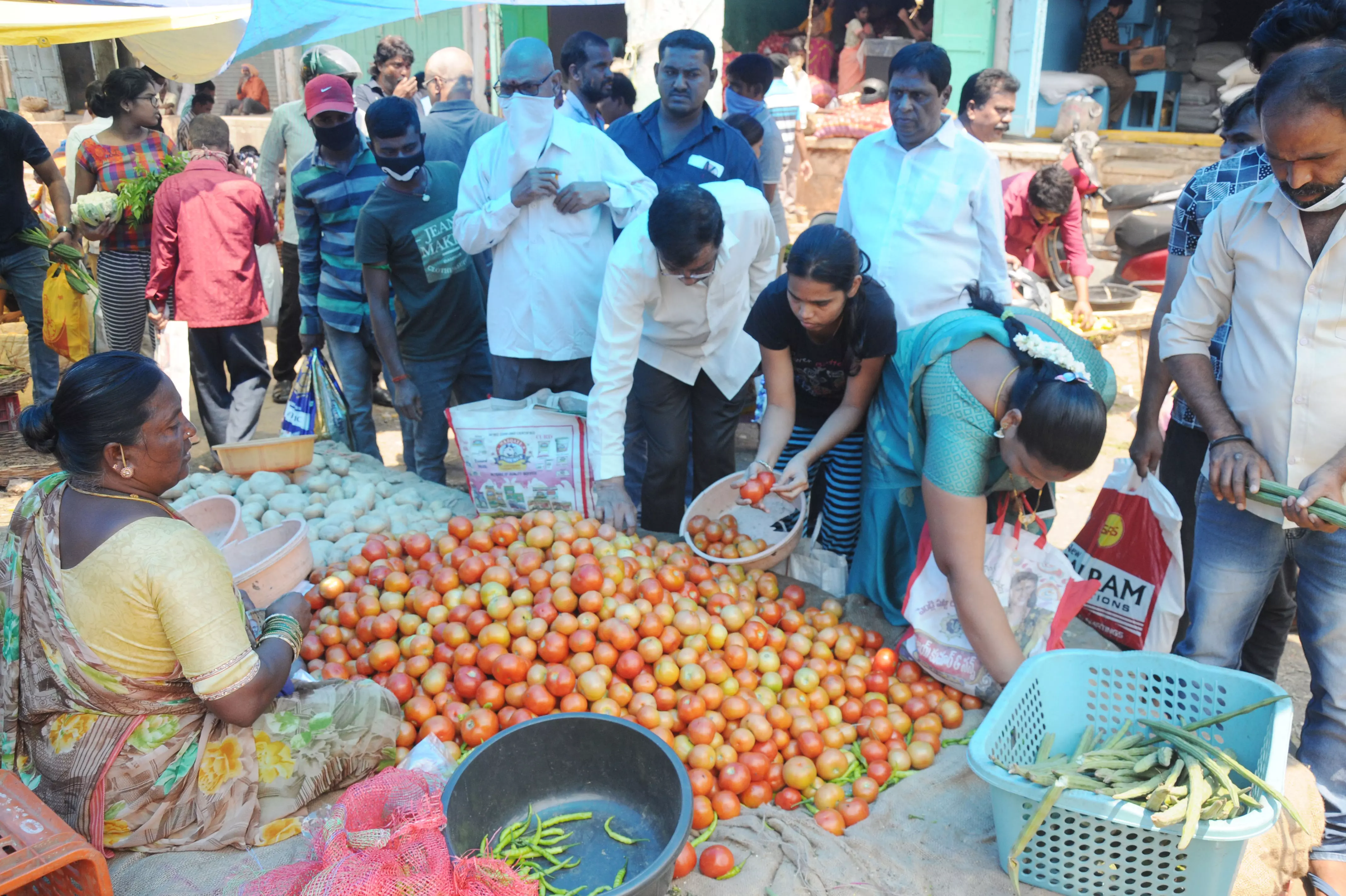 Soaring Vegetable Prices in AP Adding to Consumer Woes