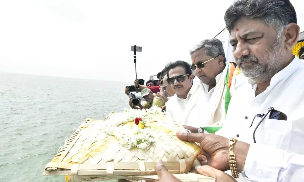 Tungabhadra Dam Restored After Gate Washout, Siddaramaiah Assures Ample Water Supply