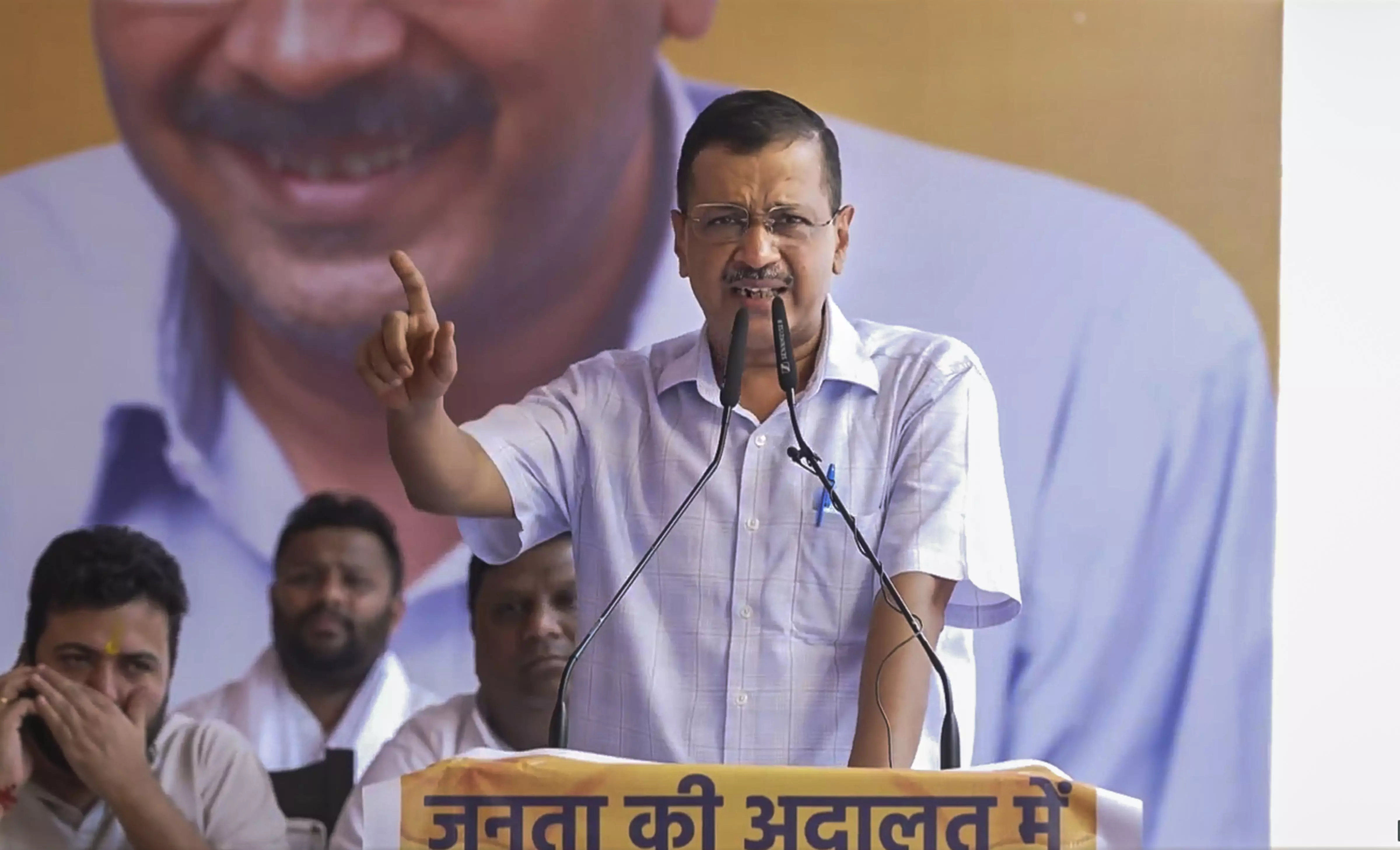 Kejriwal Asks RSS Chief: Does Modi Defy BJP’s Age Retirement Rule?