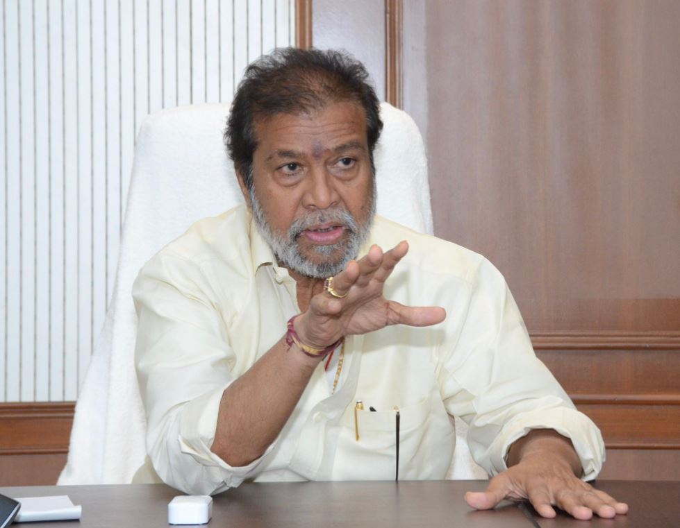 Telangana: Health Minister Calls for Centralised Monitoring System for Hospitals