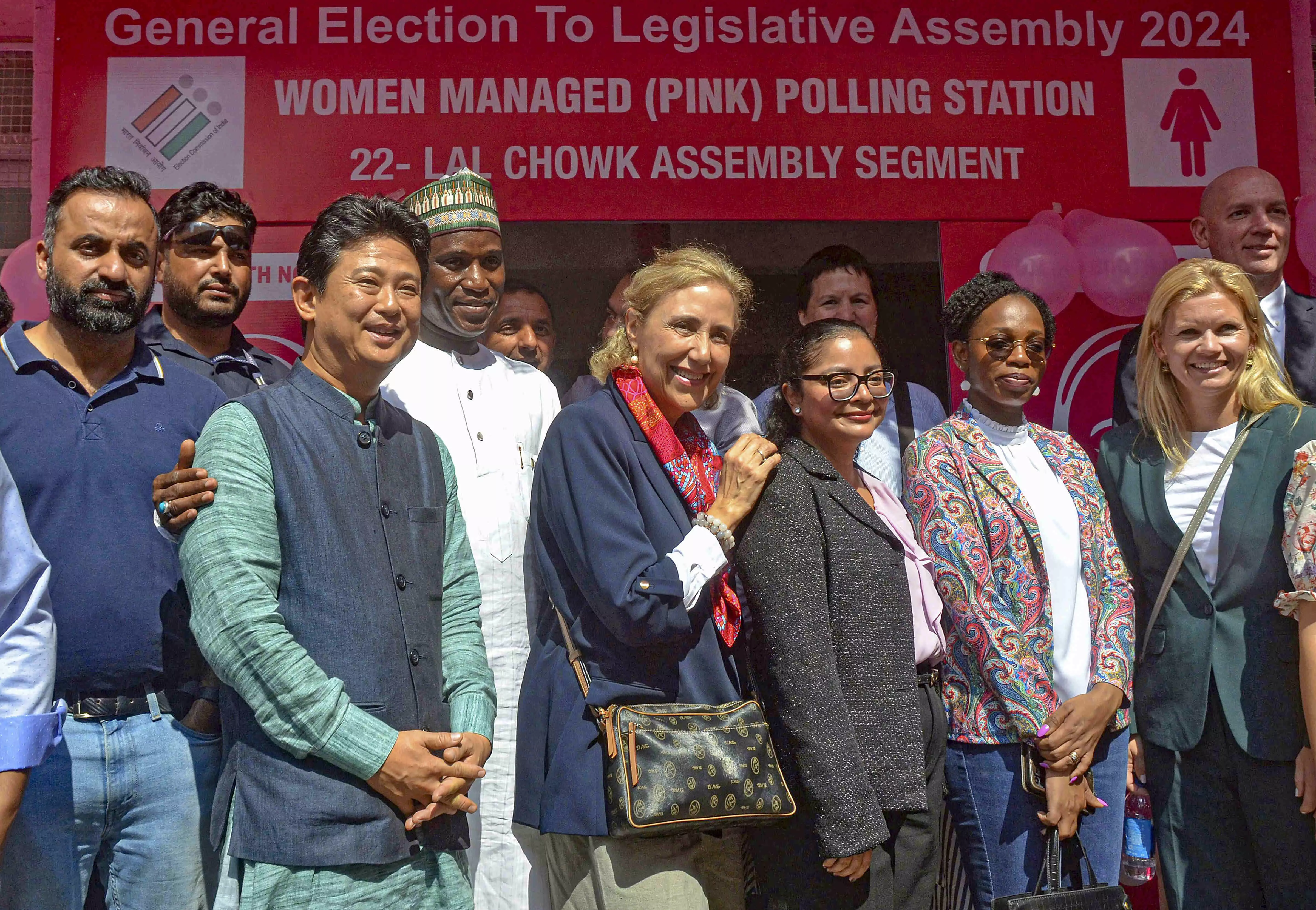 Delegation of diplomats observe voting in J-K