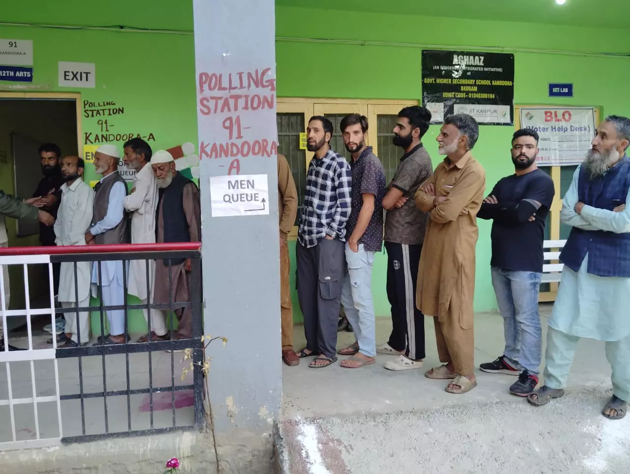 J&K Polls: Poor turnout in Srinagar; moderate to brisk voting in rural areas