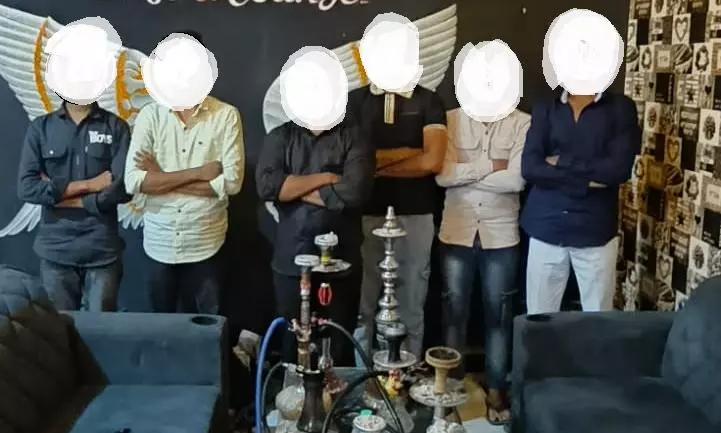 Hyderabad: 7 Arrested for Supplying Hookah