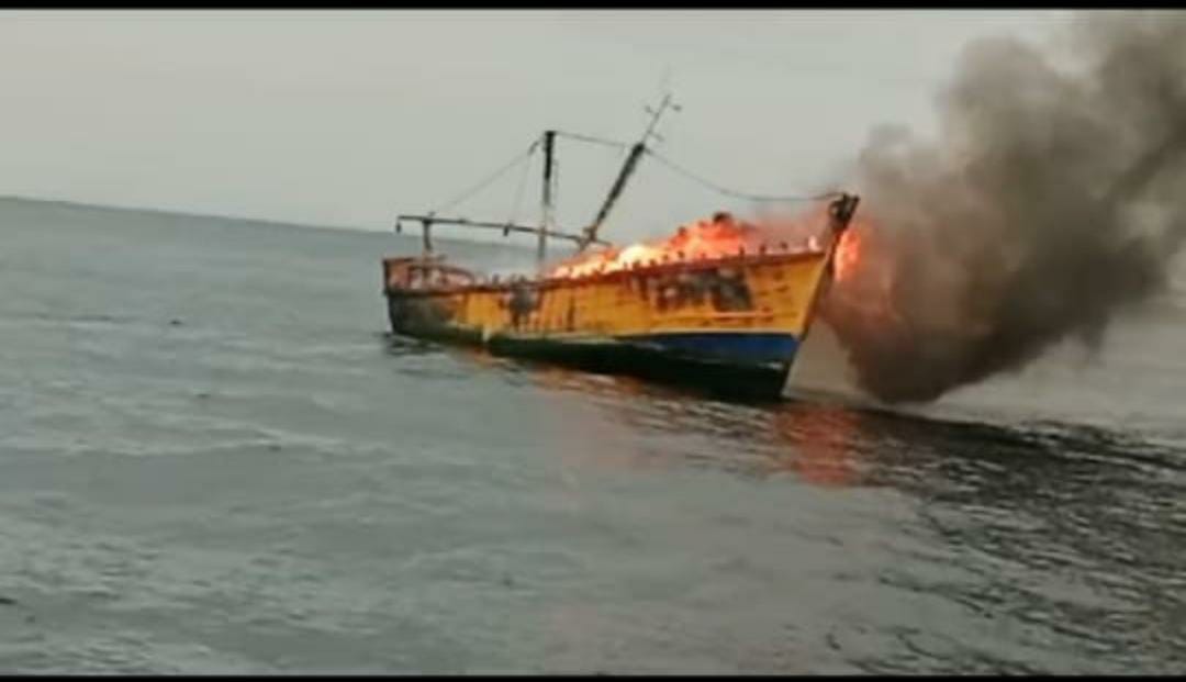 Fire engulfs fishing boat near Vizag, crew safe