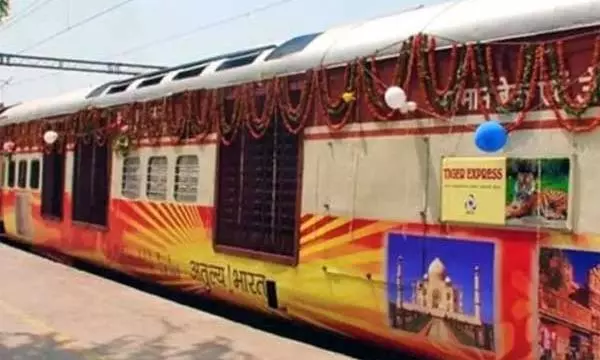 Bharat Gaurav Express Begins Ayodhya-Kashi Yatra from Secunderabad