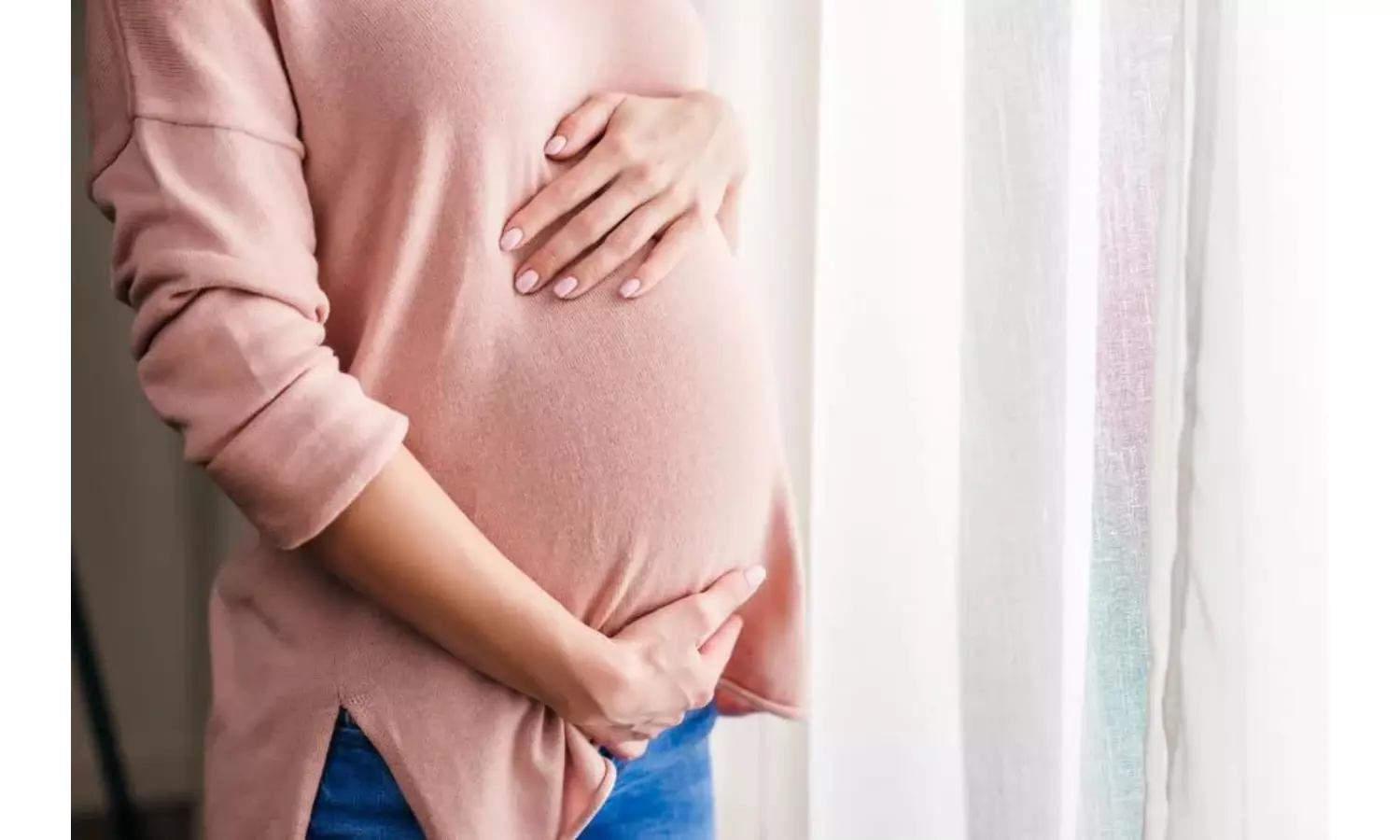 Rare condition: Chinese woman with two uteruses gives birth to twins from separate wombs