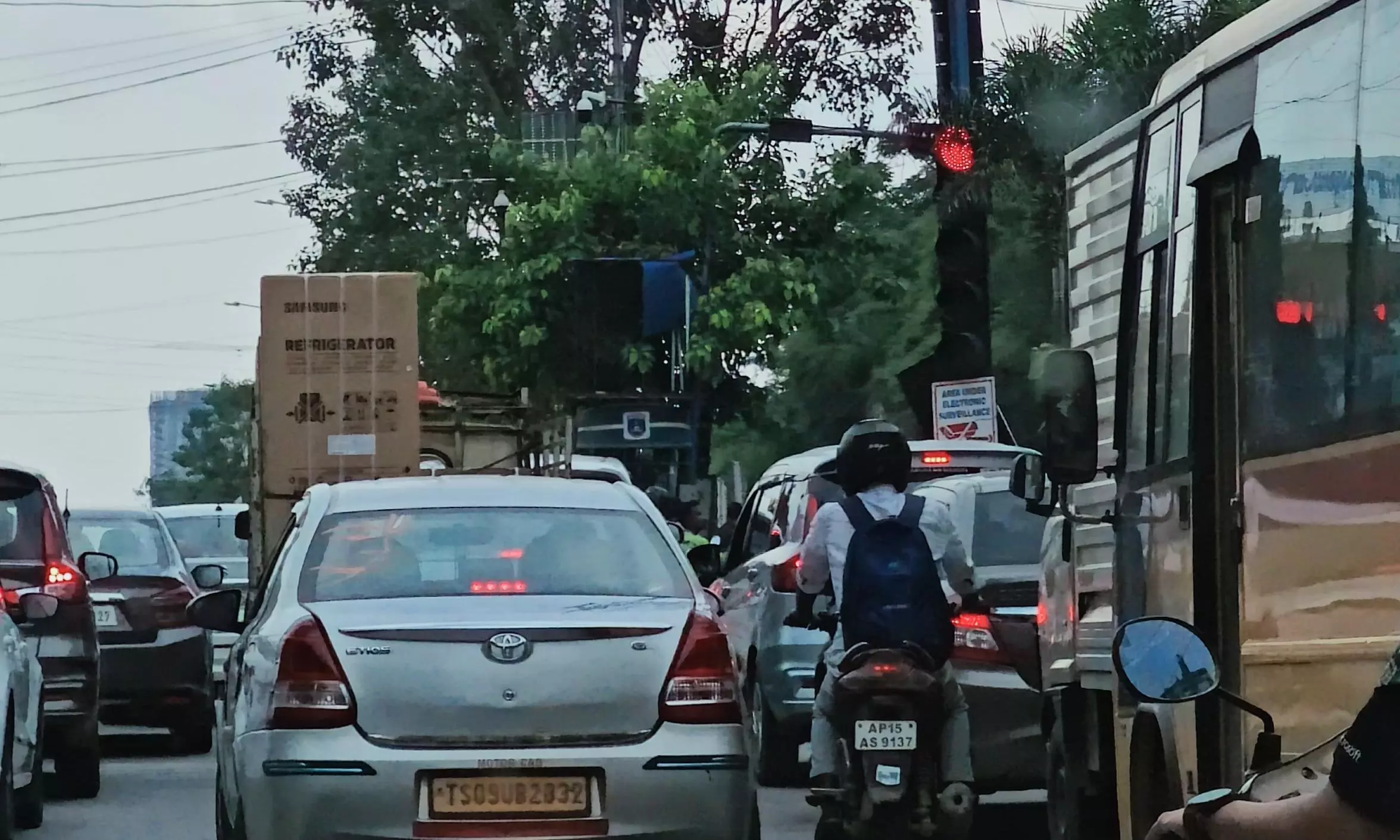 Hyderabad: Heart-Shaped Traffic Lights To Promote Heart Health Awareness