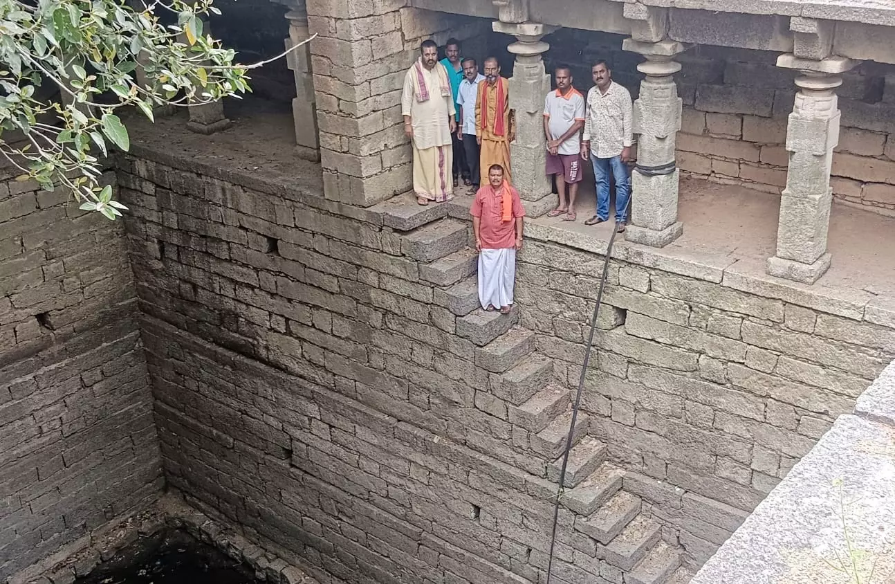 Telangana: Govt Urged to Restore Stepwells of Kakatiyas