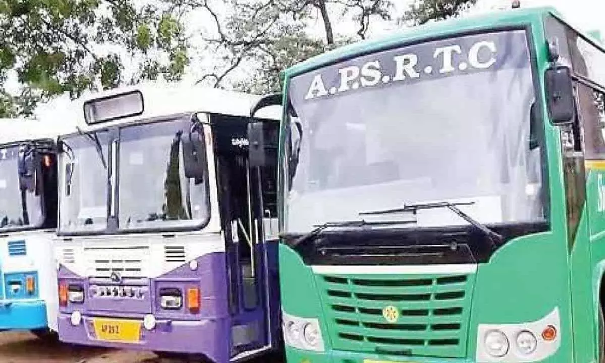 APSRTC, ECoR increase passenger services for Dasara