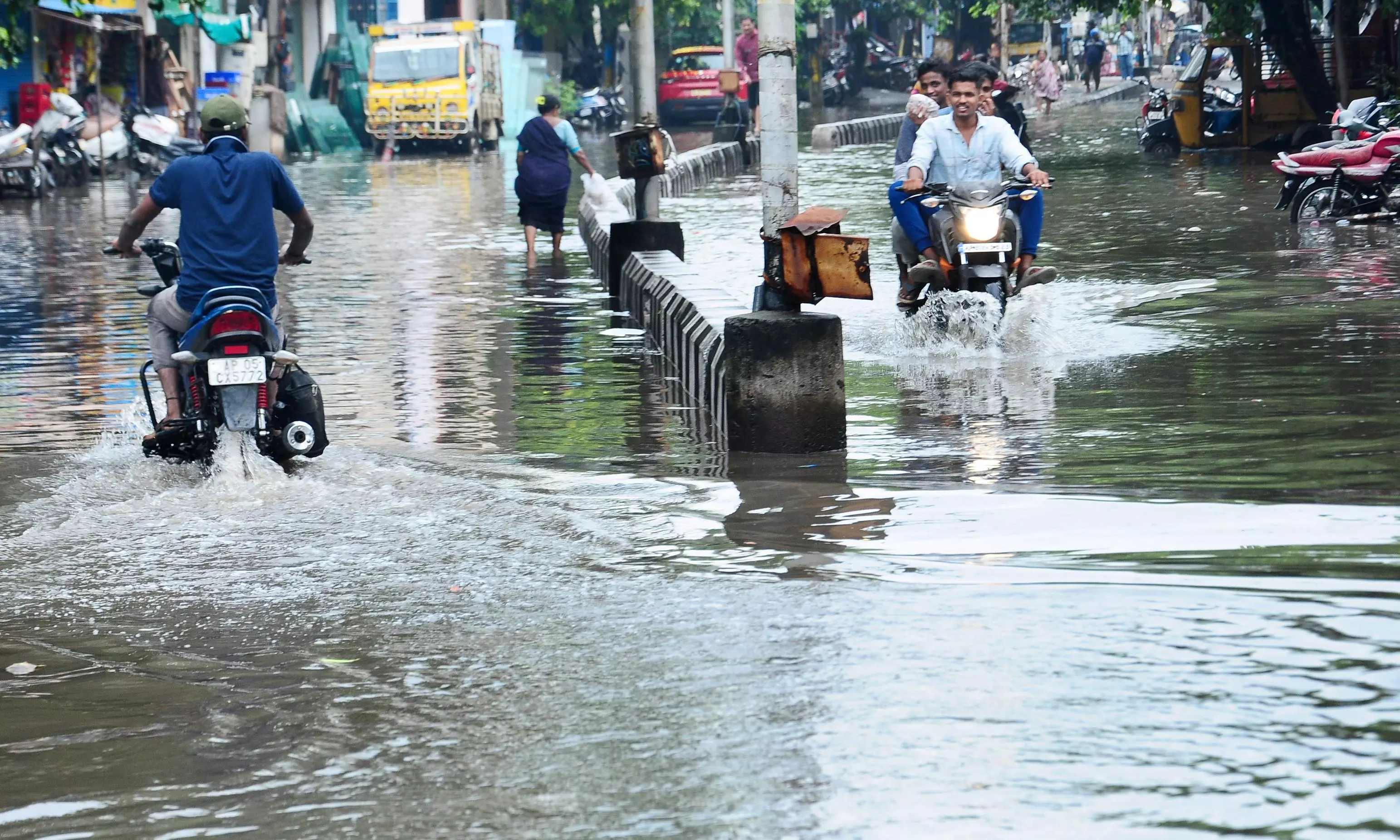 Downpour Cools Down Vijayawada