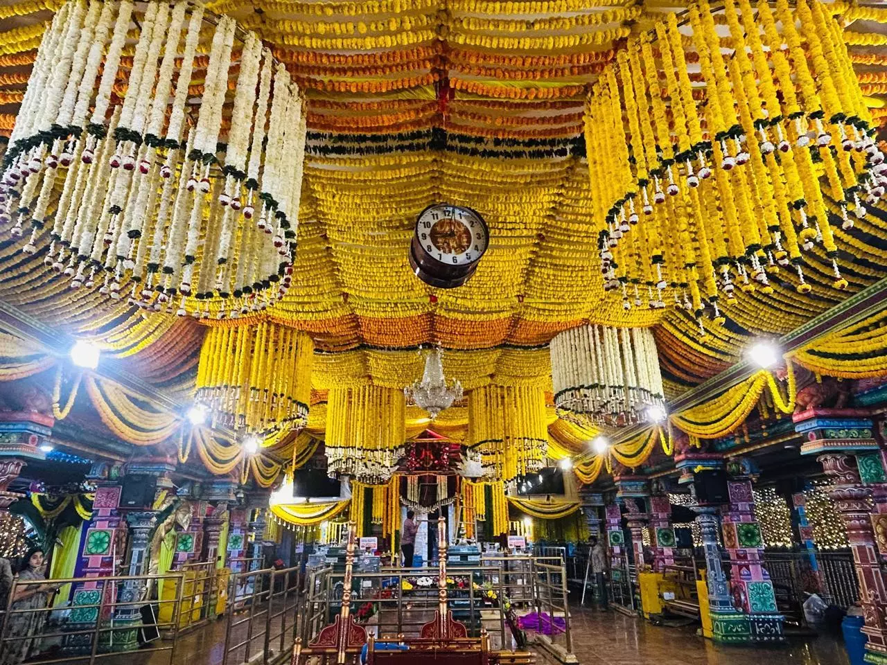 Dasara Navaratri Popular temples in Hyderabad teeming with devotees