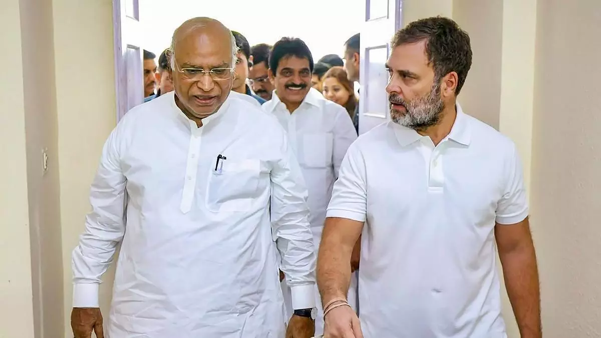 Vote for Congress to bring change: Rahul, Kharge urge Haryana voters