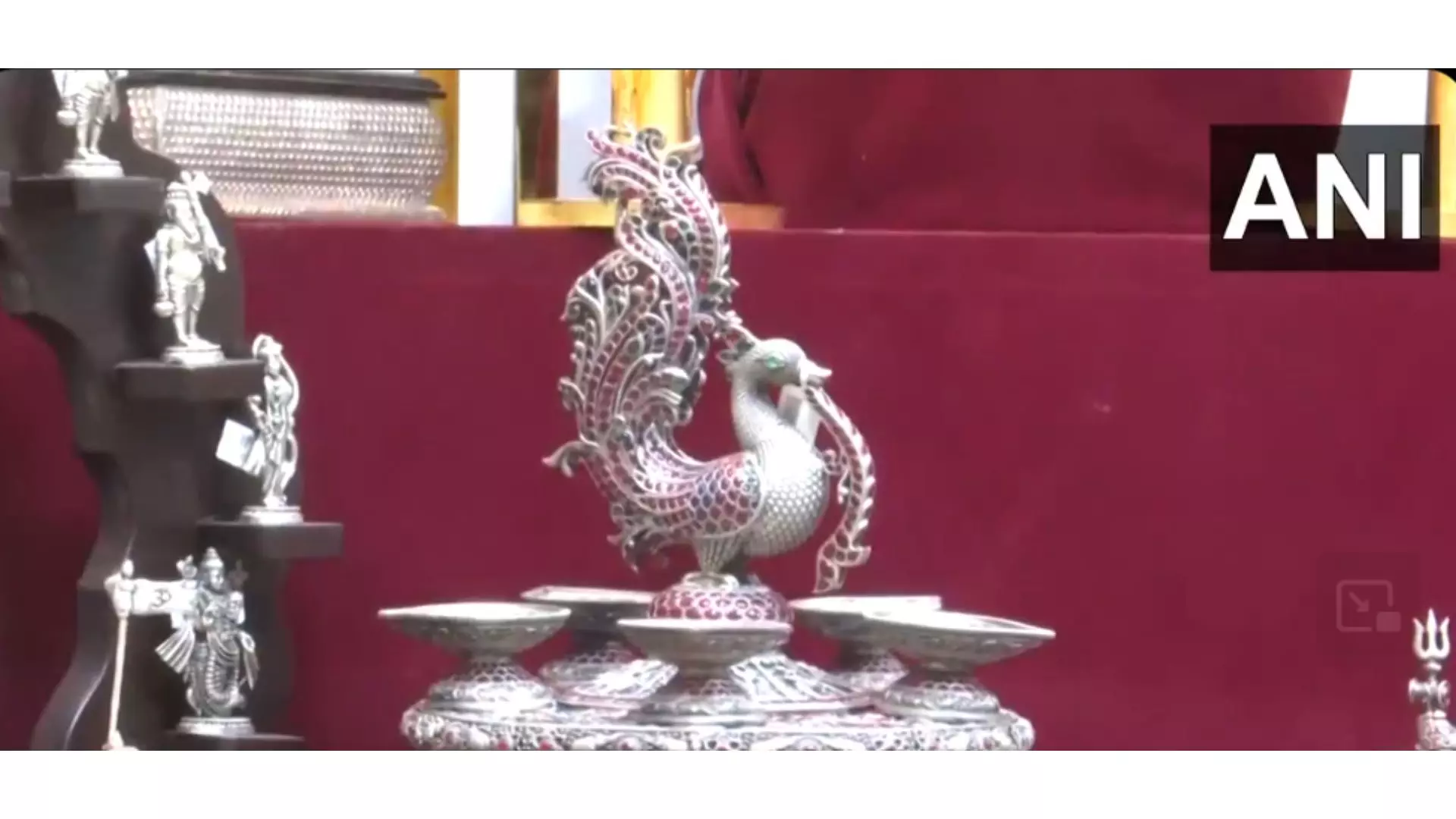 Chennai: Navaratri Golu with 500 kg silver idols and show pieces