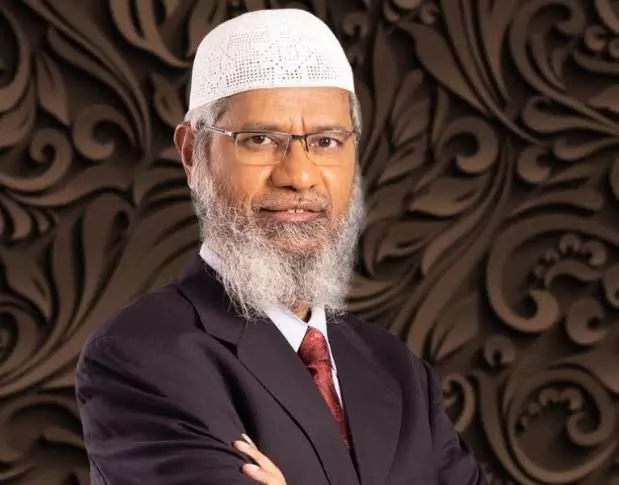 Zakir Naik courts fresh controversy, equates single women to prostitutes