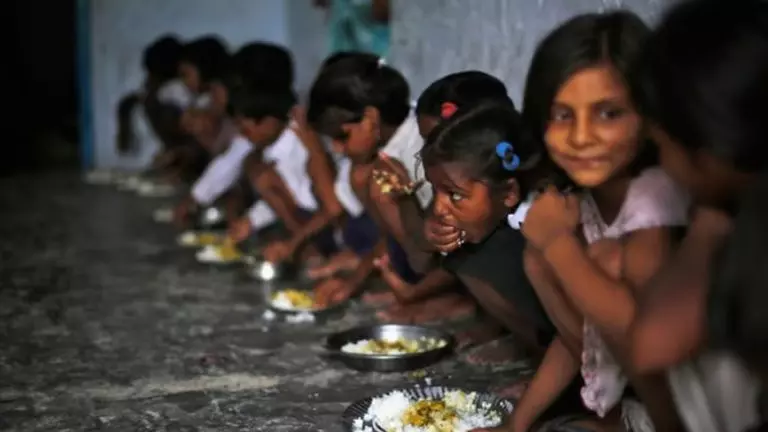 Global Hunger Index 2024 ranks India under serious category