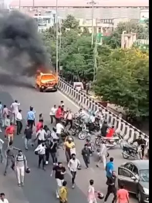 Driverless car in flames on elevated road in Jaipur triggers panic