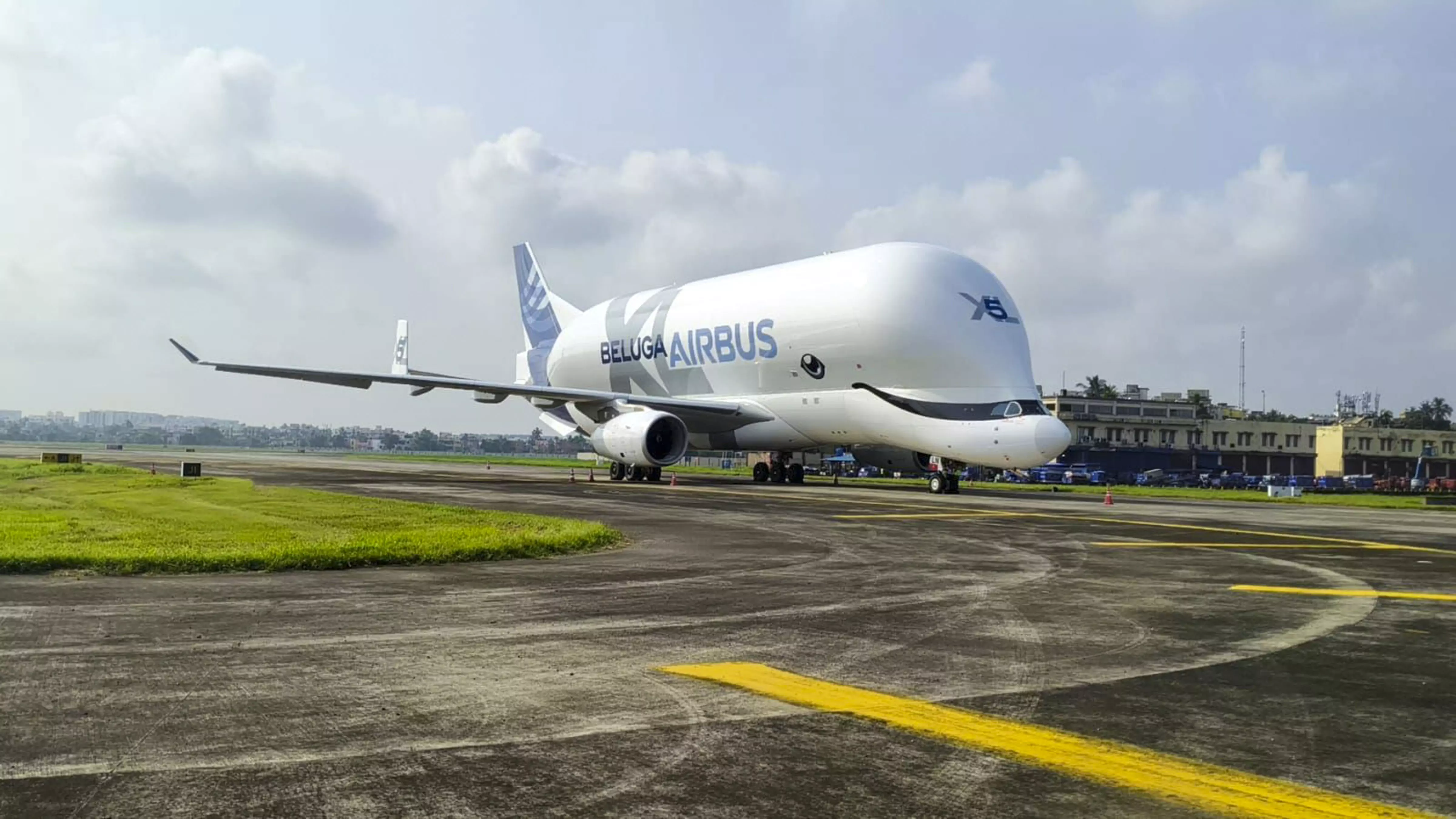 Worlds largest cargo plane Beluga XL makes another landing at Kolkata airport