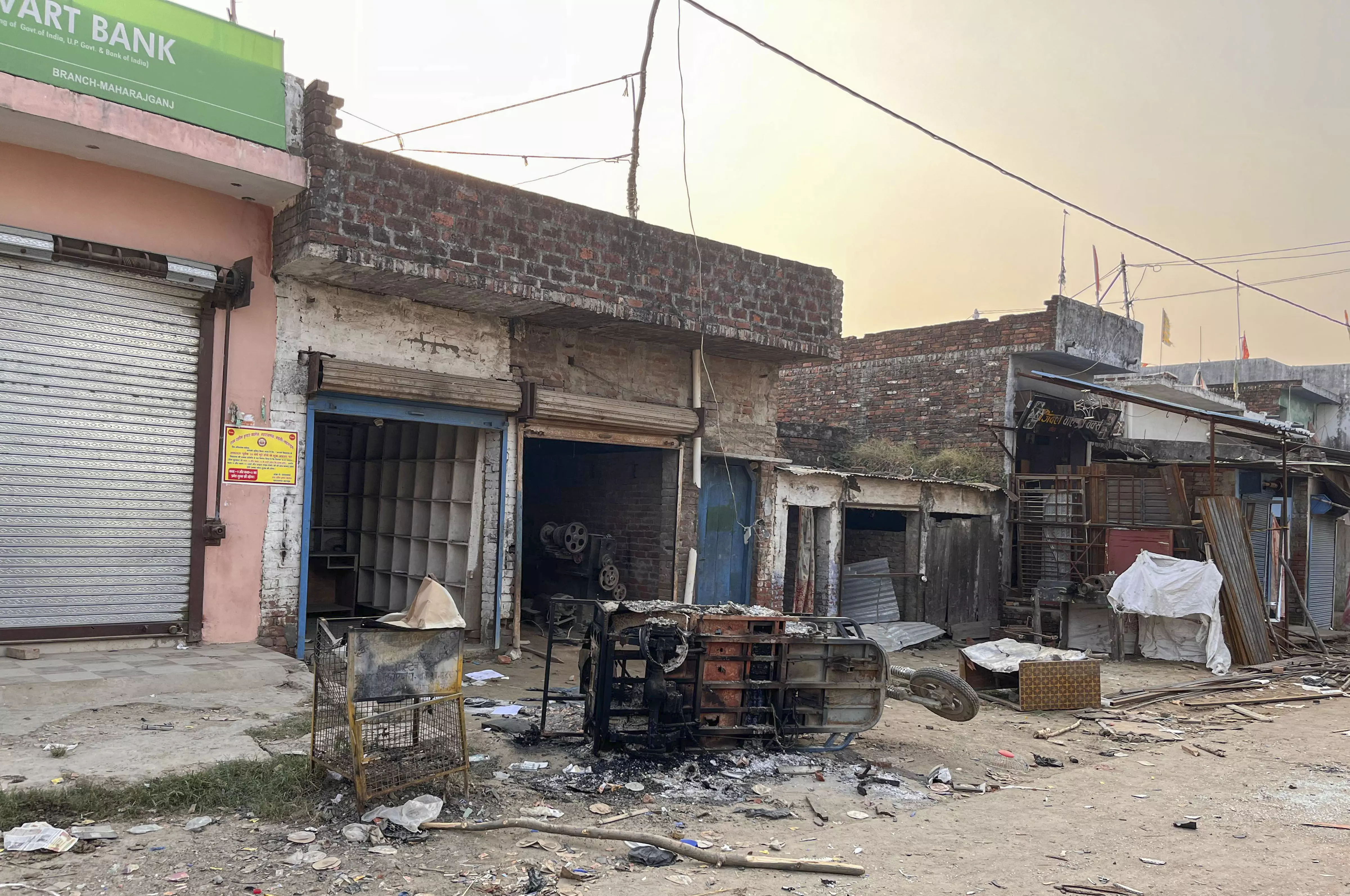 Bahraich tense day after man dies during idol immersion; Internet suspended amid arson, protest