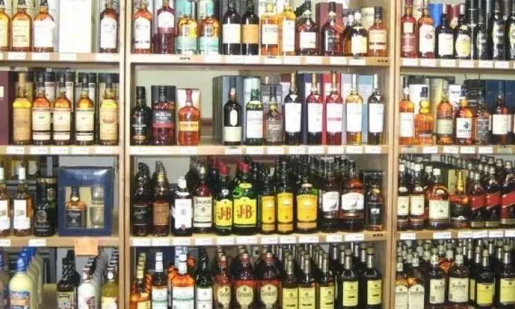 Grama Sabhas Set to Decide Liquor Shops in ASR District