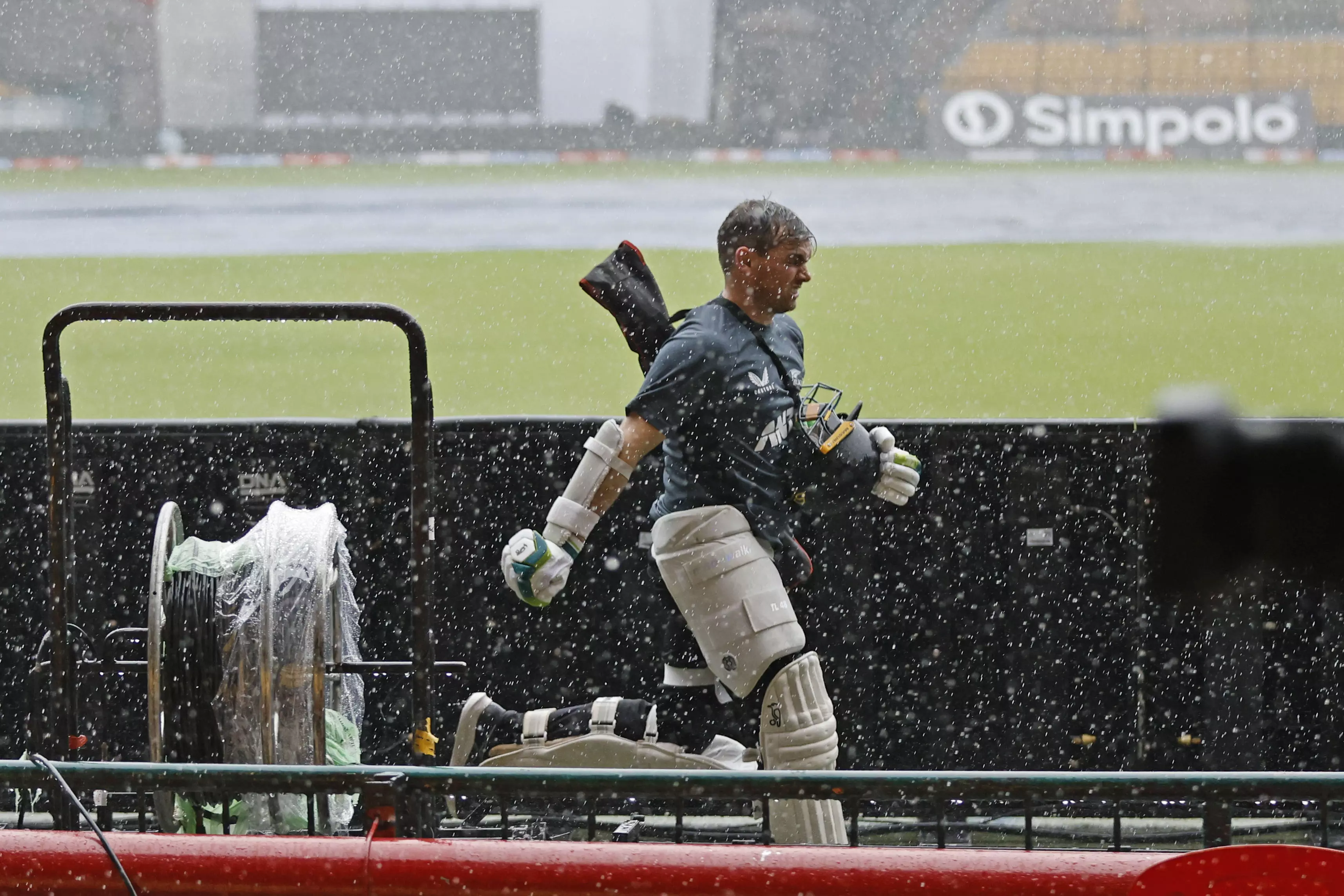 Rain delays toss for first Test between India and New Zealand