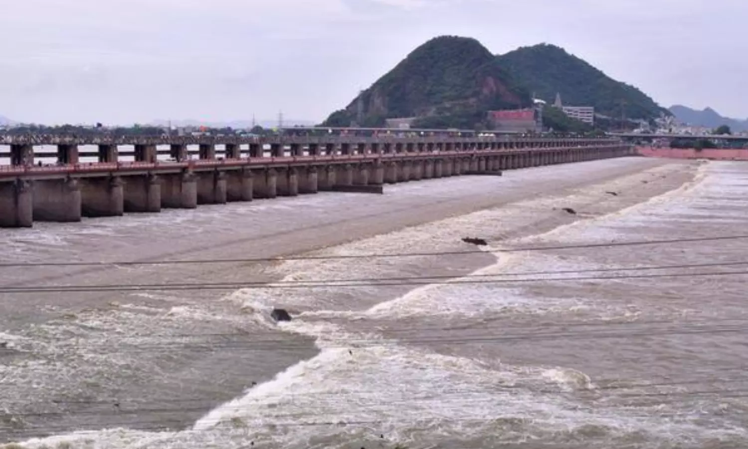 Andhra Pradesh: 50 gates of Prakasam Barrage lifted