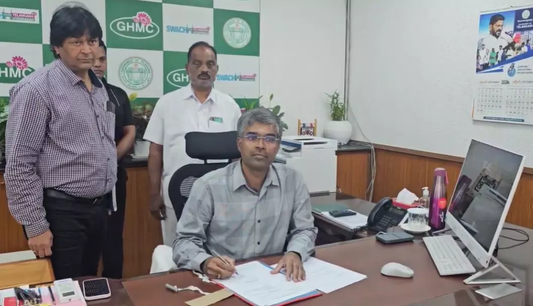 Ilambarithi takes charge as new GHMC commissioner