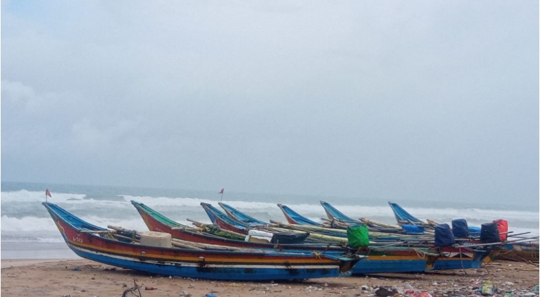 Sri Lankan Navy Detains Eight Indian Fishermen, Seizes Two Boats