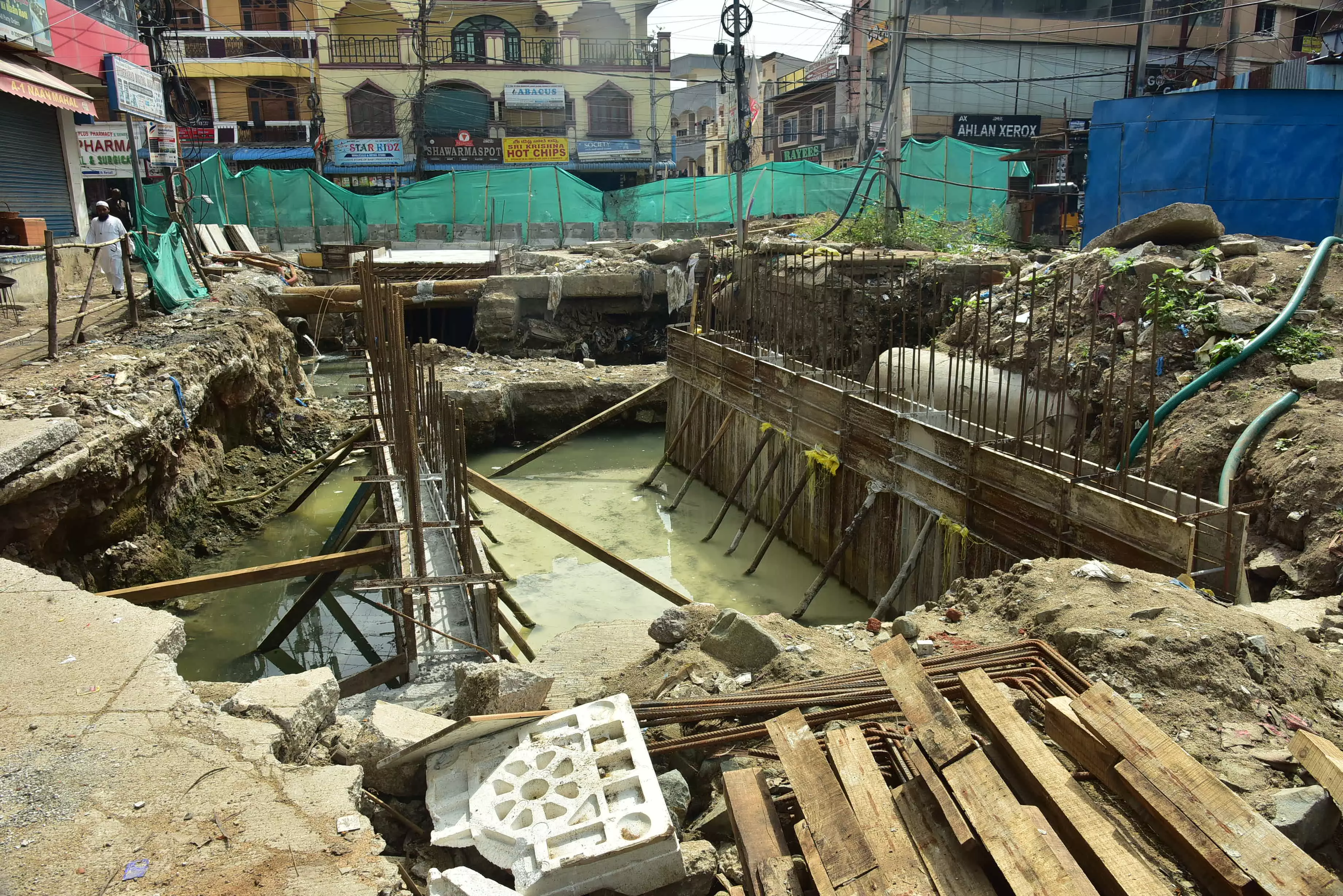 Drain water flowing into low-lying Adityanagar Colony