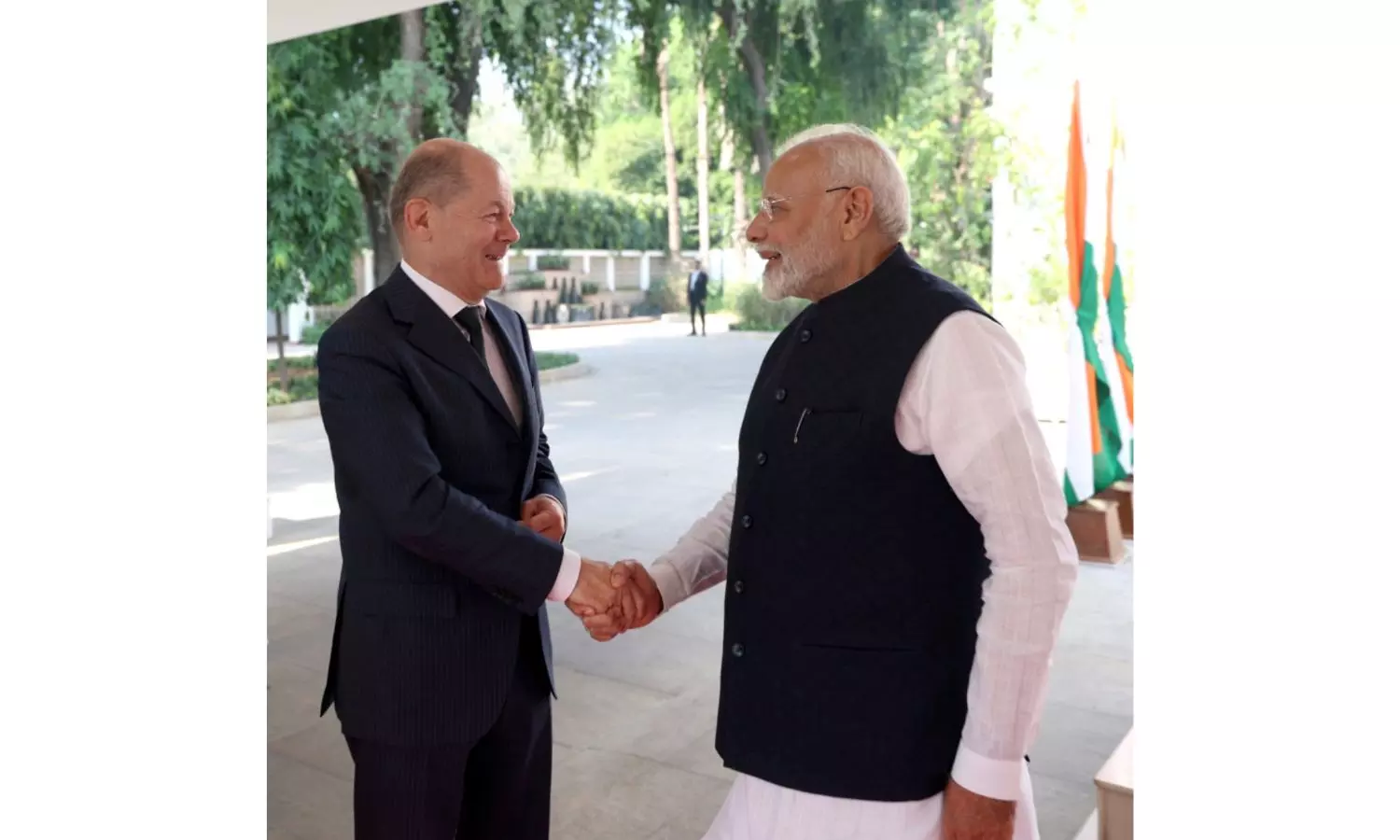 Modi announces more German visas for Indians as Scholz visits