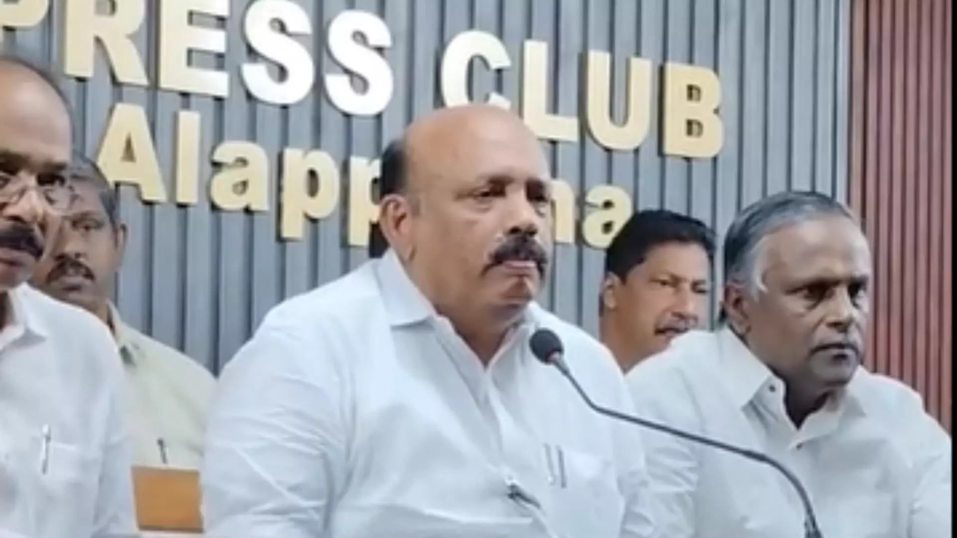 Kerala NCP Leader Faces Allegations of Bribery