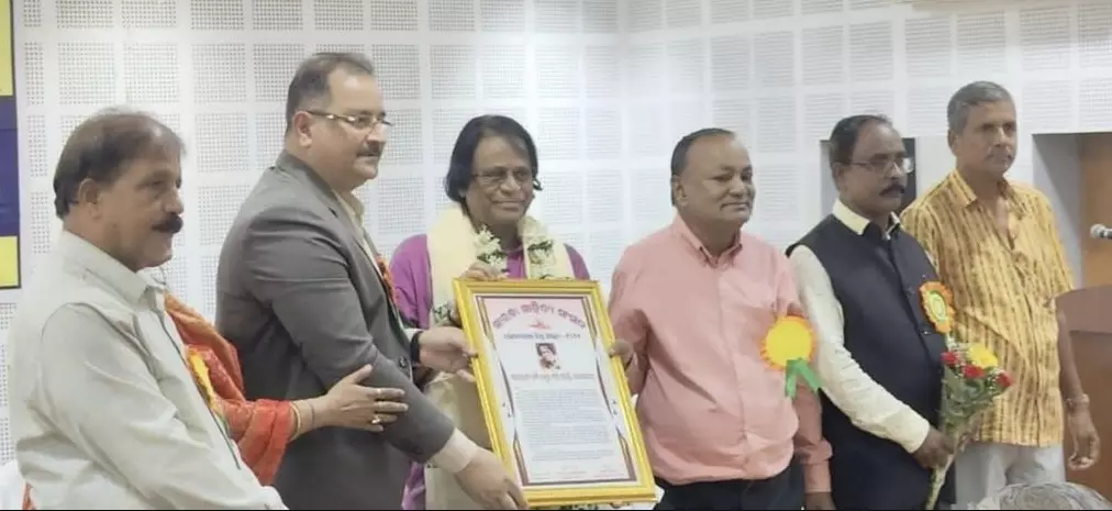 Dr. Phani Mohanty Gets Prestigious Godabarish Mishra Samman