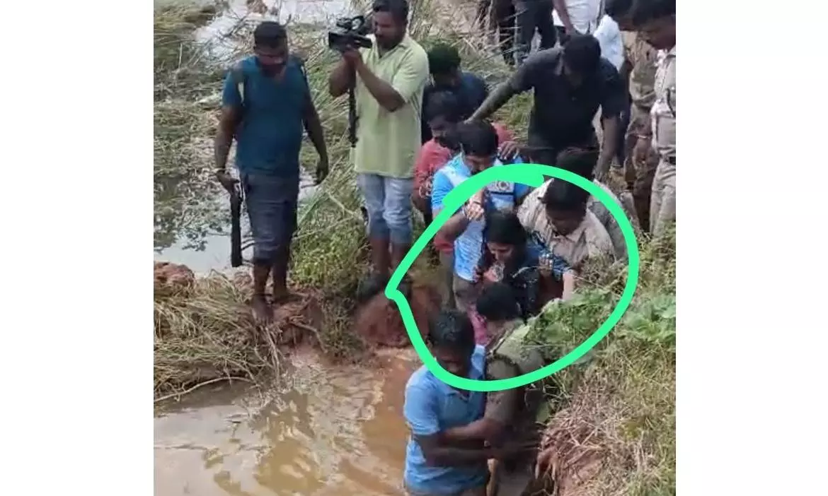 Girl Trapped in Boulders for 18-Hours Rescued