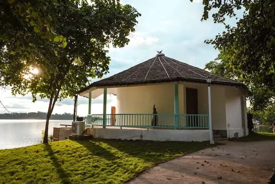 Third Island at Laknavaram Lake Offers Luxurious Stay for Tourists