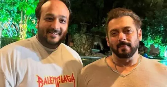 Man arrested for threatening Salman Khan, Zeeshan Siddique