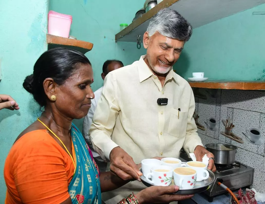 Naidu inaugurates Deepam Scheme in AP